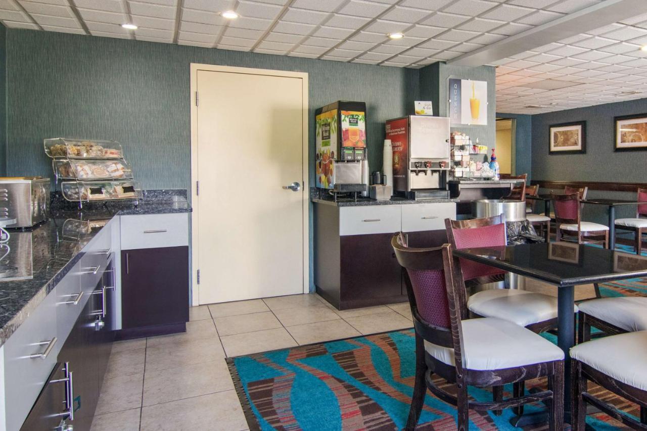 Best Western Dutch Valley Inn New Philadelphia Luaran gambar