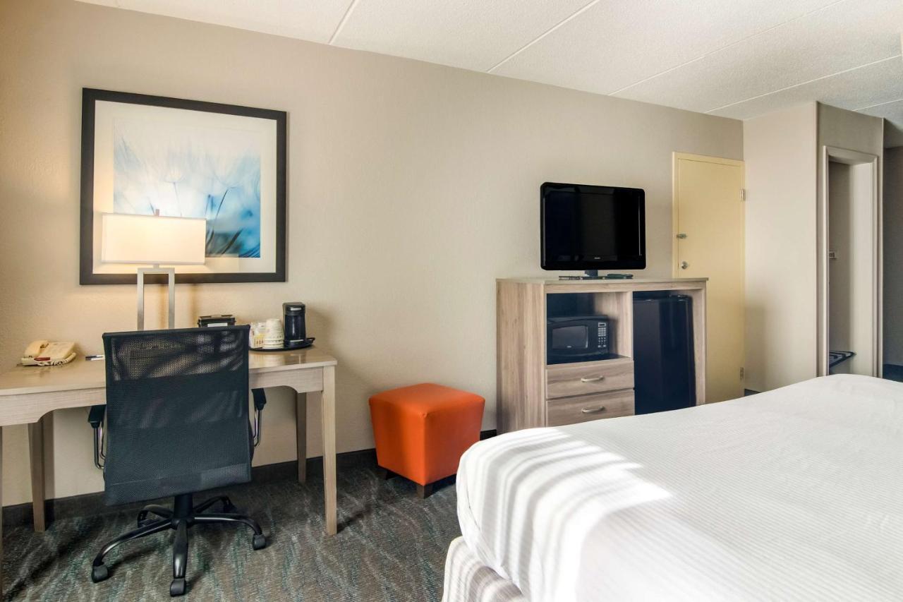 Best Western Dutch Valley Inn New Philadelphia Luaran gambar